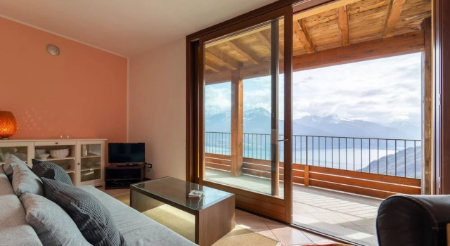 Апартаменты Willow Apartment With Lakeview by Wonderful Italy