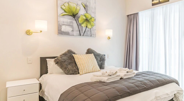 Luxury 2BR Apartment at Central Location