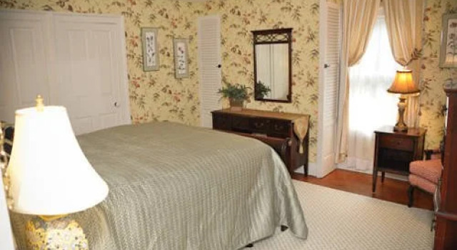 The Belvedere Inn, Book Hotel Yarmouth Cape Cod