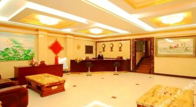 Pujuelai Hotel, Prenota Hotel Monte Emei Sichuan