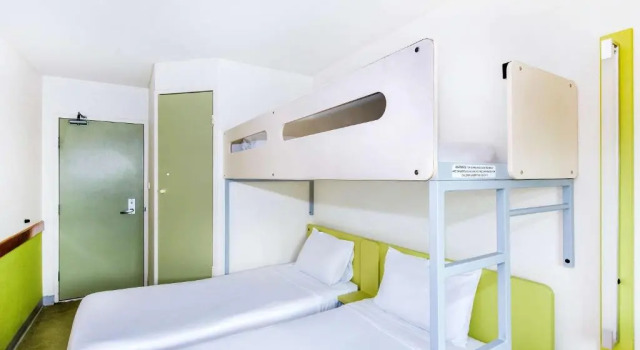 Трёхместный номер Standard ibis Budget Wentworthville