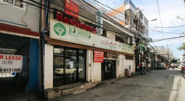 RedDoorz near OWWA Pasay