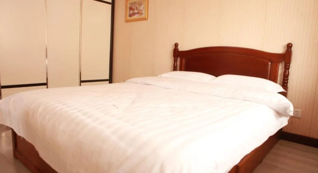 Qingdao Home Holiday Hotel