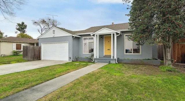 Marbella Lane Impeccable 3BR Delightful Escape, Забронировать Отель Сан-Хосе Silicon Valley, рядом с Аттракцион Таинственный дом Винчестеров