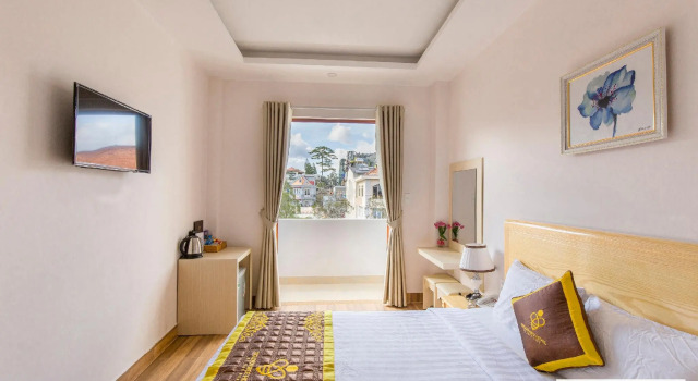 Двухместный номер Standard Golden Bee Hotel
