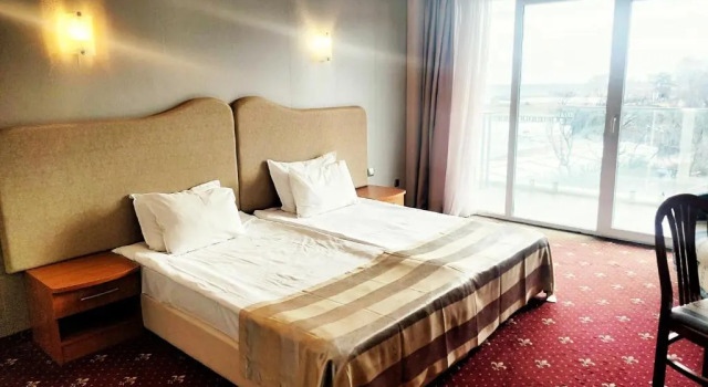Двухместный номер Standard с балконом и с видом на парк SPA Hotel Sirius Beach