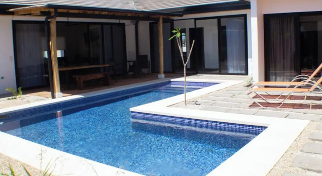 Бунгало Golden Shore Villa in Tamarindo