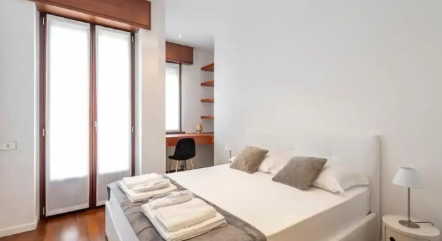 Milan Royal Suites Centro Repubblica, Book Apartment Milan Lombardy