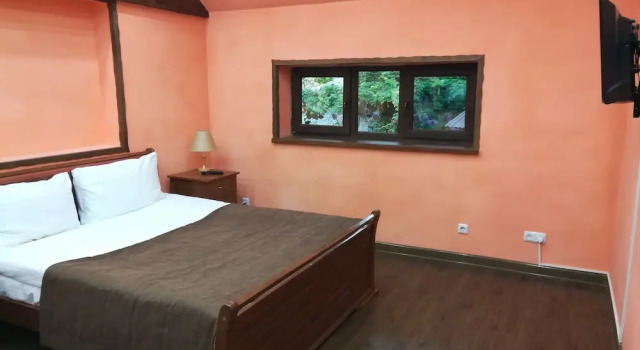 Art Garden Hostel and Tours