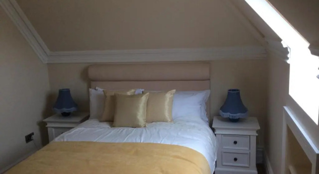 Номер Deluxe St Columbs House