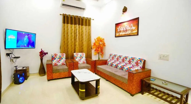 Steppe House By Sharma Realty