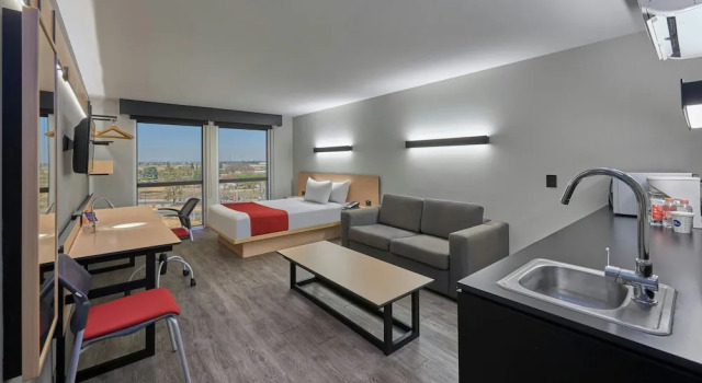 Двухместный номер Superior City Express by Marriott Salamanca