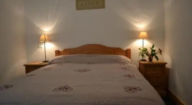 Chalet Juliet, Prenota Chalet Hotel a Rodano-Alpi con parcheggio, Parcheggio