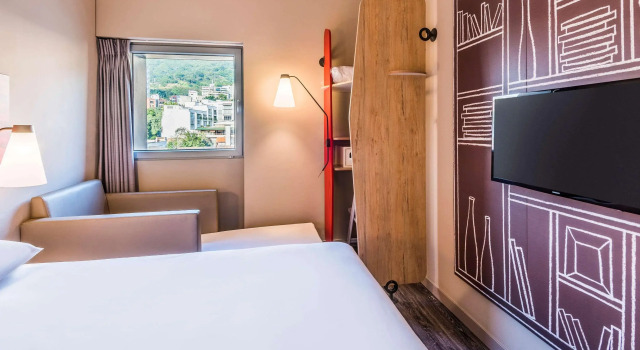 ibis Cali Granada