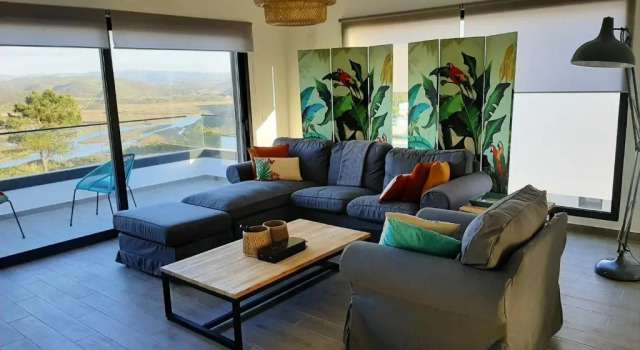 Вилла Cairnvillas - Villa Solar C37 Luxury Villa with Swimming Pool near Beach