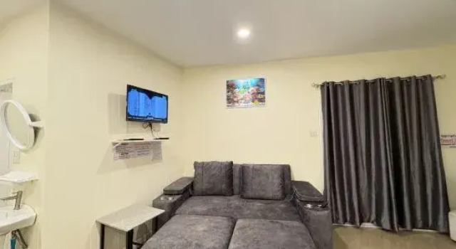 NB Bangsaen House@KL9 pool villa