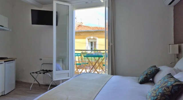 Студия Deluxe Hôtel du Golfe