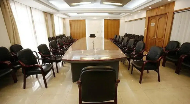 Anshandao Rest House - Tianjin, Rezerwuj Hotel Hotele w Tianjin Province z parkingiem, Parking