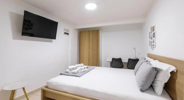 Αpartment in Rotonda (heart of Thessaloniki), Забронировать Отель Салоники Македония