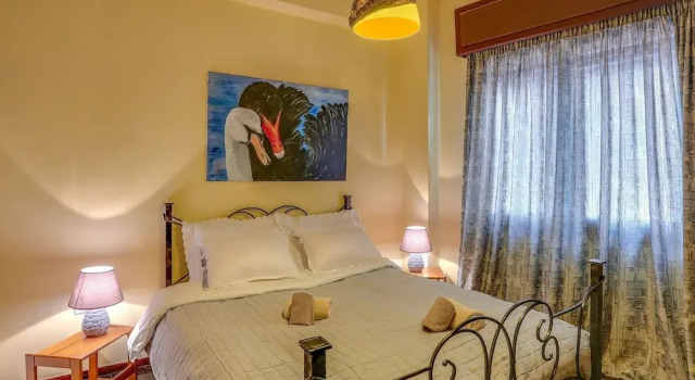 Cozy Apartment in Athens near Aghios Ioannis Subway Station