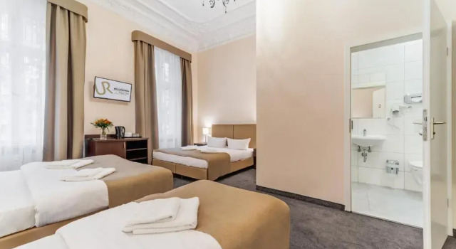 Семейный номер Standard Upper Room Hotel Kurfürstendamm