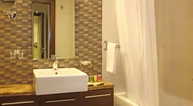Люкс First Royal Hotel Apartment
