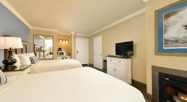 Четырёхместный номер Standard Sand Pebbles Inn