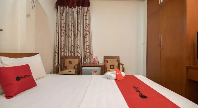 Reddoorz Near Hanoi Railway Station