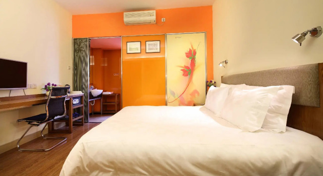 Номер Standard Yanjiang East Garden Inn