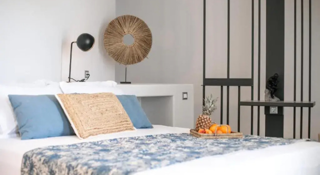 Вилла с видом на море Sunday Luxury Suites