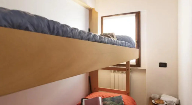 3-Bedroom Lakeview Apartment At The Lake, Забронировать Апартаменты/квартира Реццонико Озеро Комо