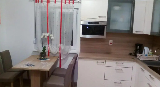 Апартаменты Цокольный этаж Apartment Yelena Rose West