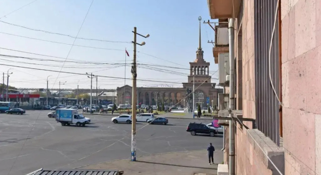 Apartment near Sasundci Davit Metro Station