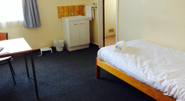 Одноместный номер Standard TRC Hotel