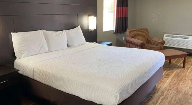 Номер Standard Days Inn by Wyndham Tupelo