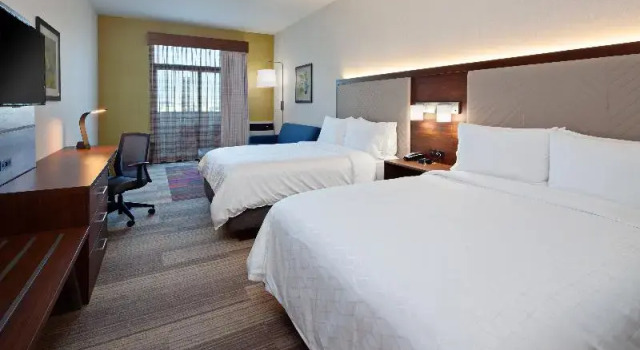 Двухместный номер Standard с балконом Holiday Inn Express Hotel & Suites Ventura Harbor by IHG