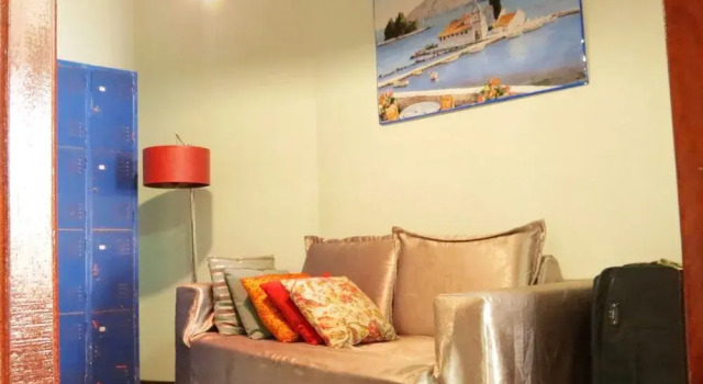 Little Hostel BC, Забронировать Хостел Хостелы Балнеариу-Камбориу, рядом с Free Fair, Хостел