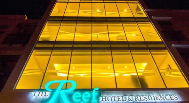 Люкс The Reef Hotel and Residences