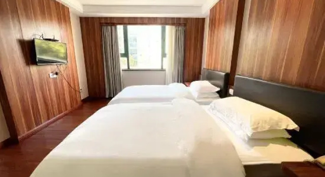 Двухместный люкс Deluxe Mingxiang Hotel (Wenling Zeguo Passenger Transport Center)