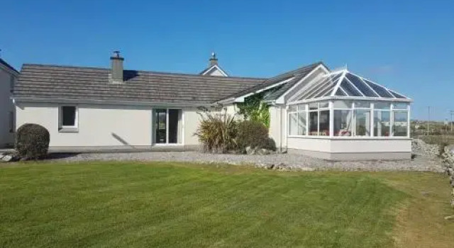 No3 Ballyconneely Cottage, Prenota Casa vacanze Hotel a Connacht con parcheggio, Parcheggio