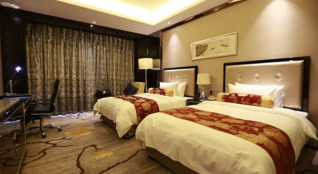 Двухместный номер Standard с видом на реку Tianyue Minshan Hotel