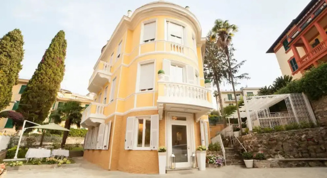 Hotel Riviera