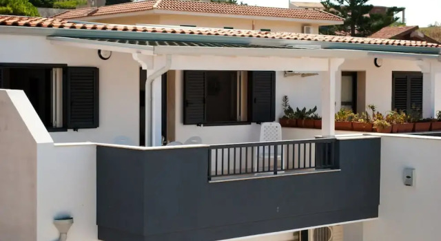 MareinSicilia: Appartamenti Larica, Book Hotel Hotels in Sicily with Parking, Parking