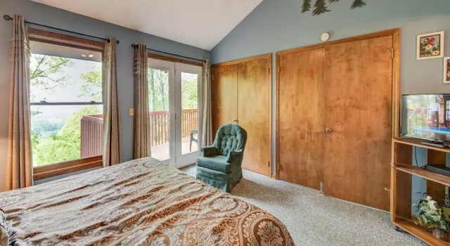Above and Beyond, Забронировать Дом для отпуска Коттеджи Гатлинберг, Коттедж