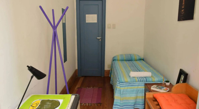 Kariok Hostel, Забронировать Хостел Хостелы Рио-де-Жанейро, рядом с Район Санта-Тереза, Хостел