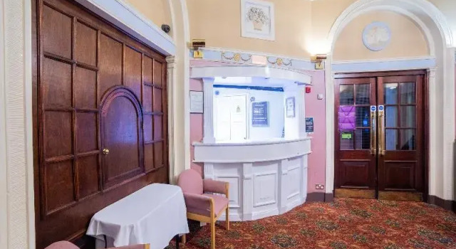 OYO George Hotel