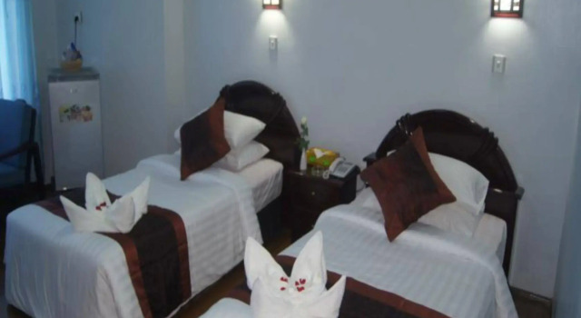 Summer Palace Hotel