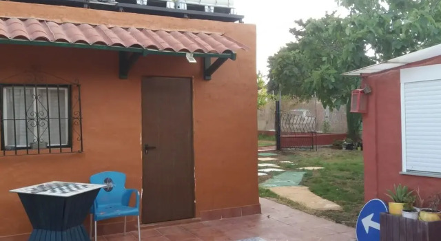Bungalow with One Bedroom in Chiclana de la Frontera, with Enclosed Garden