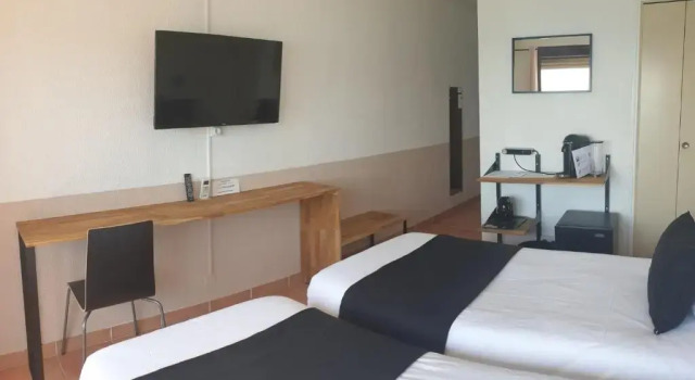 Двухместный номер Standard с балконом и с видом на море Hotel Chanteplage