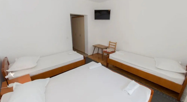 Anka - Amazing Location - SA9